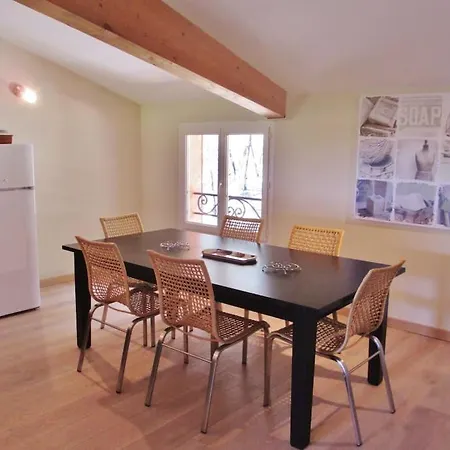 Appartement T3 Dans Propriete De 5000M2 Avec Piscine Venelles Extérieur photo